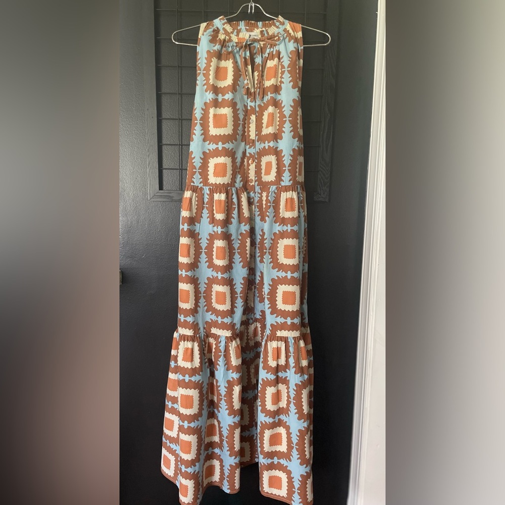 SOLD!Olivia James the Label